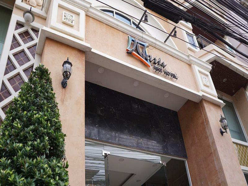 Naris Art Hotel Pattaya Exterior photo