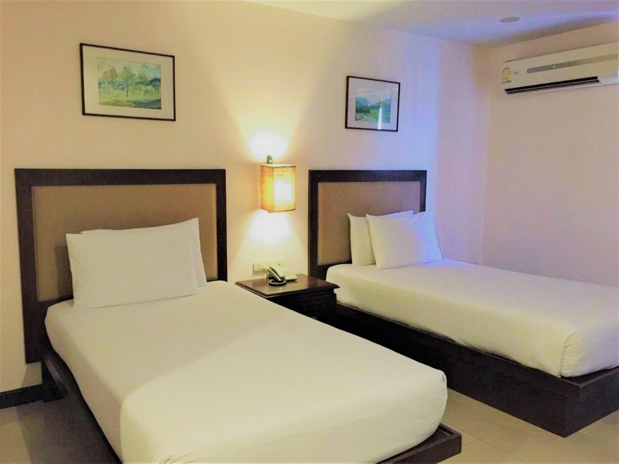 Naris Art Hotel Pattaya Exterior photo