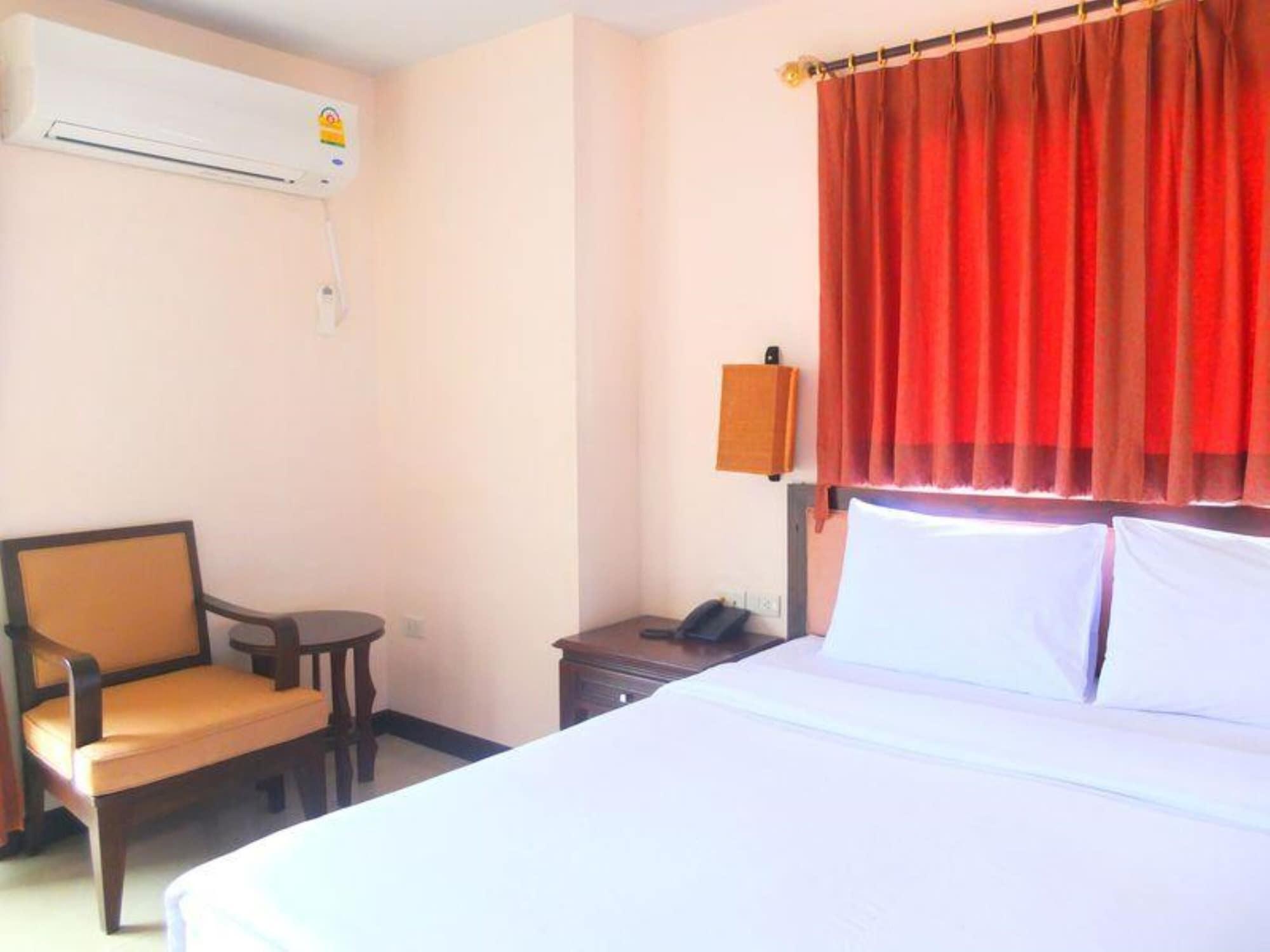 Naris Art Hotel Pattaya Exterior photo