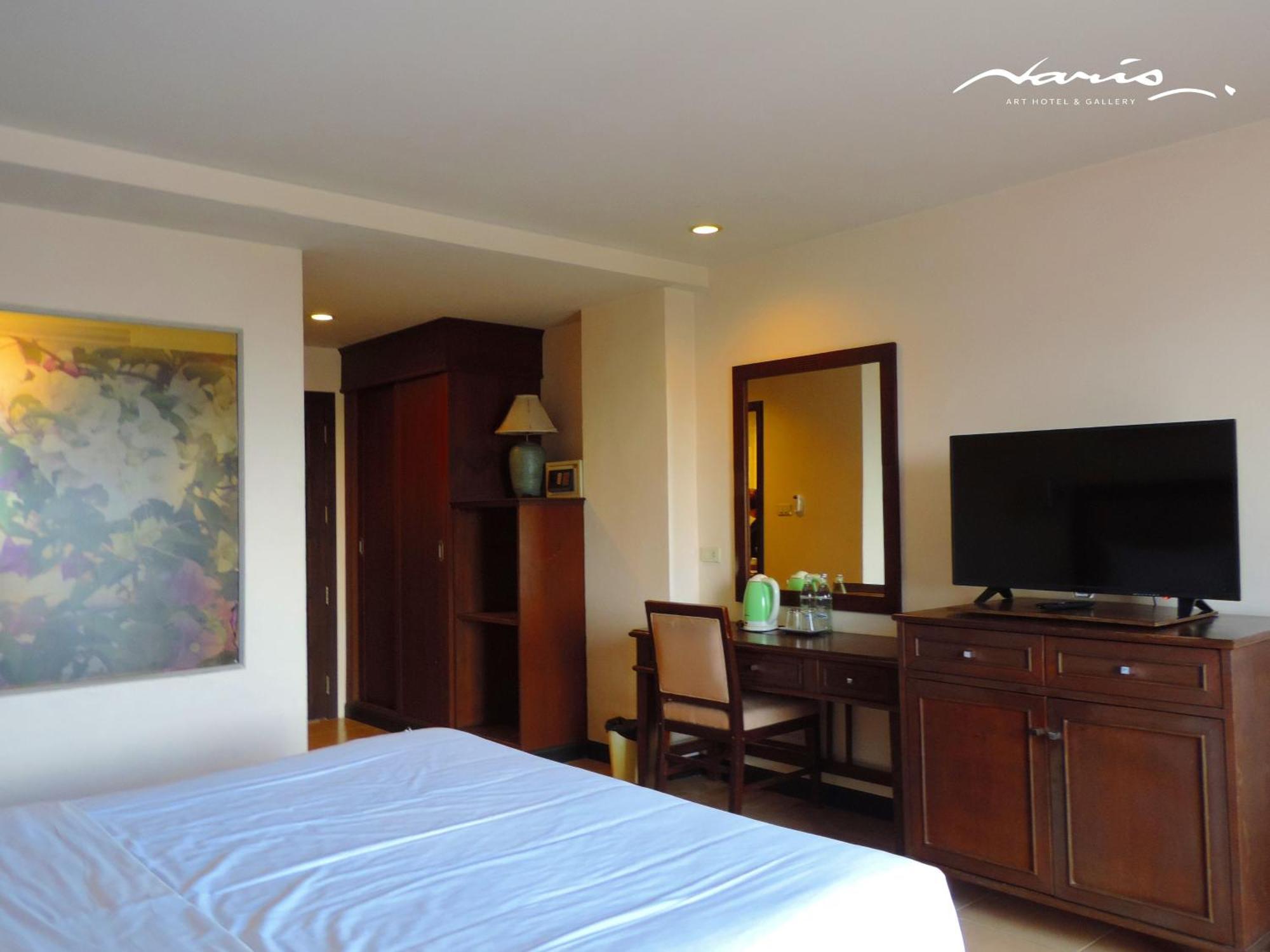 Naris Art Hotel Pattaya Exterior photo